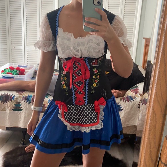 Leg Avenue German Beer Girl Costume